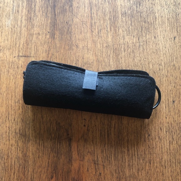 NEW! PYT Yellow Mini Ceramic Hair Straightener - Picture 9 of 10